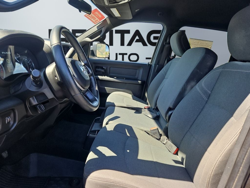 2021 RAM 2500 Tradesman Crew Cab 4x4 6'4' Box