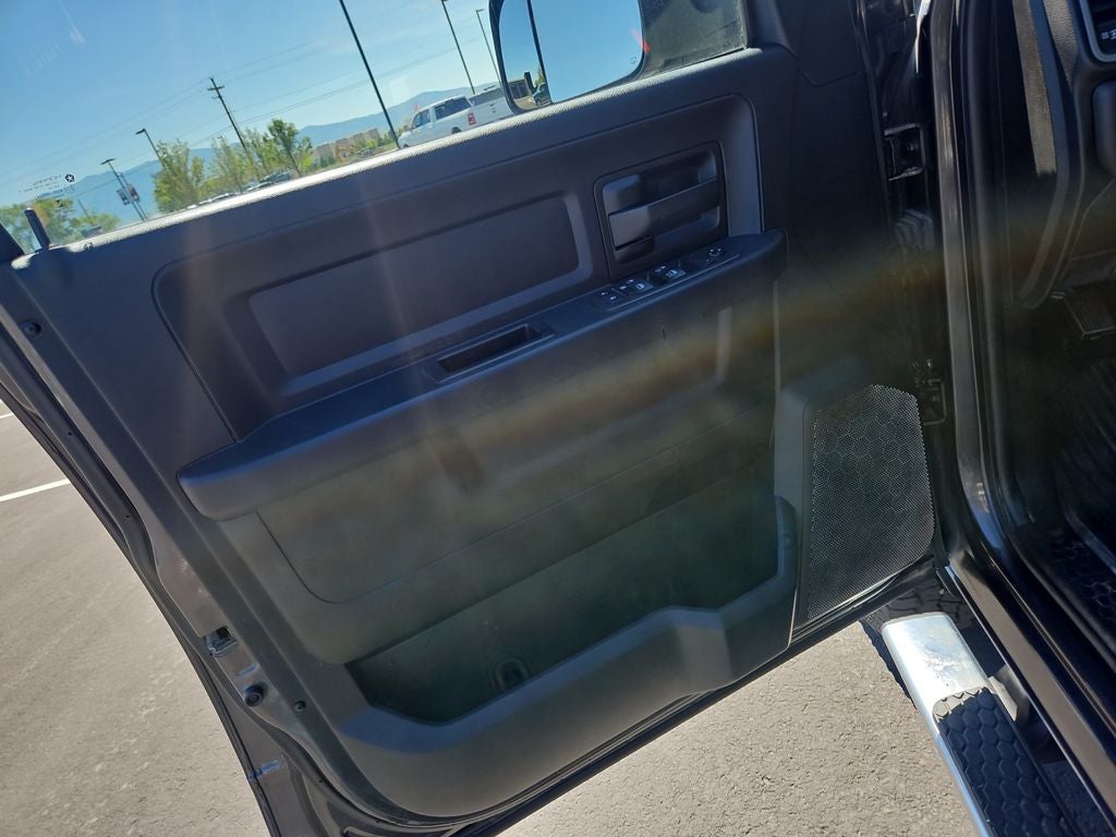 2021 RAM 2500 Tradesman Crew Cab 4x4 6'4' Box