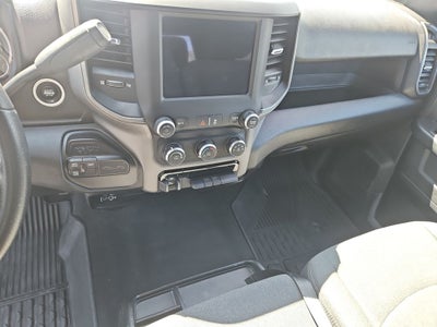 2021 RAM 2500 Tradesman Crew Cab 4x4 6'4' Box