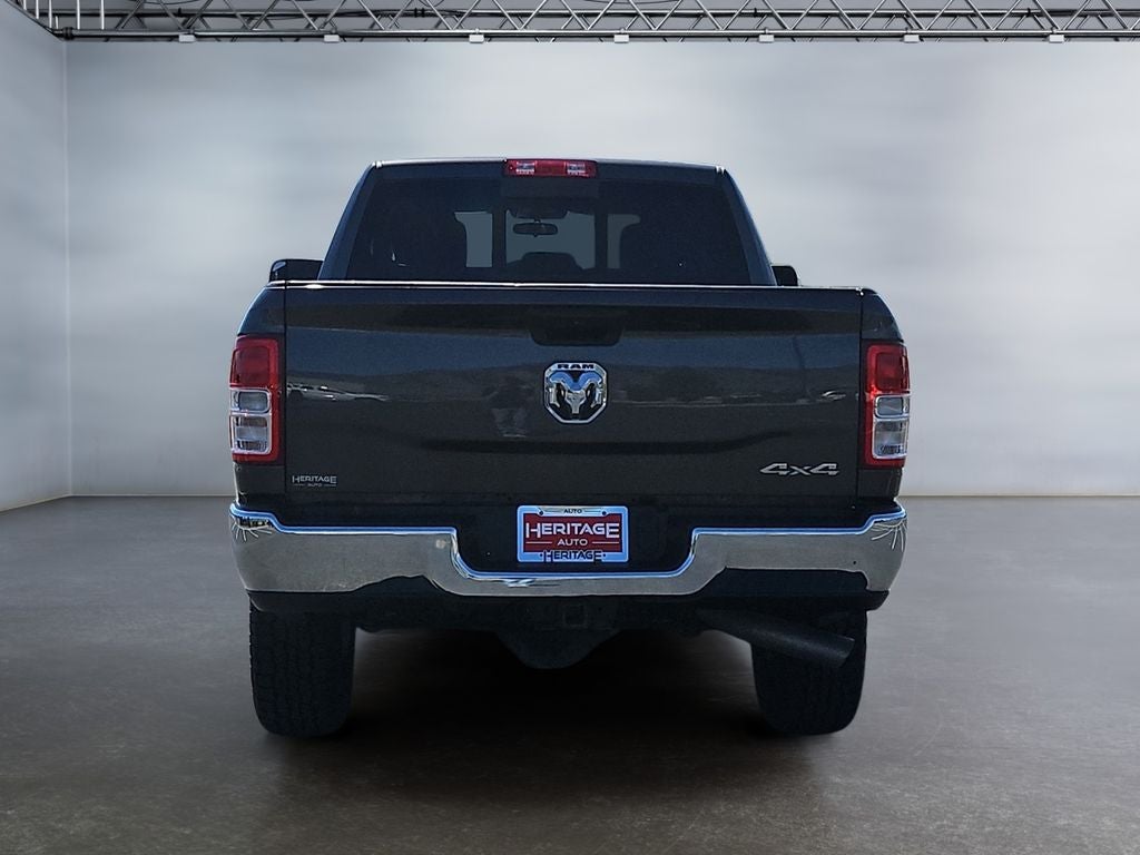 2021 RAM 2500 Tradesman Crew Cab 4x4 6'4' Box
