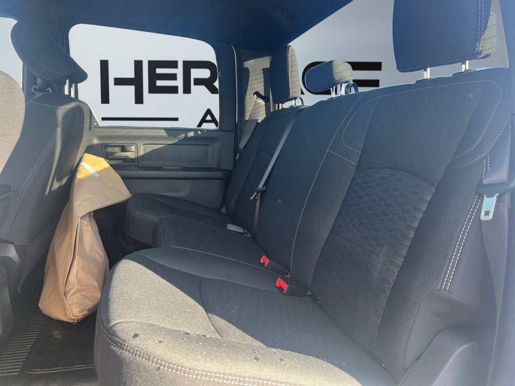 2025 RAM Ram 5500 Chassis Cab RAM 5500 TRADESMAN CHASSIS CREW CAB 4X4 84' CA