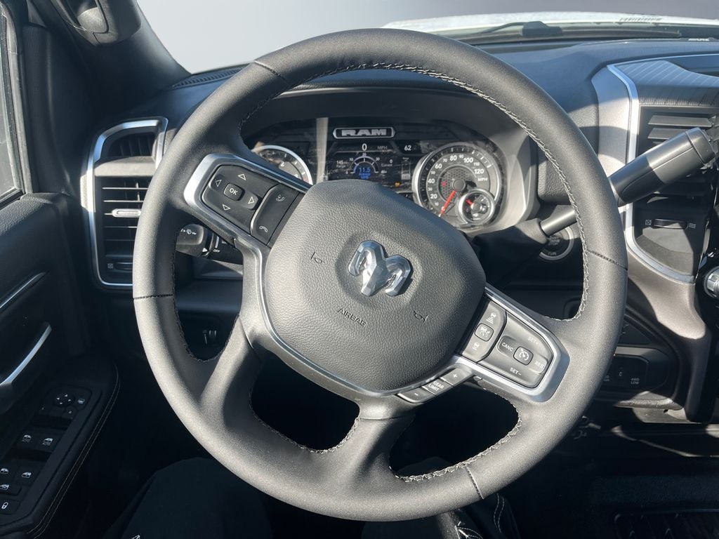 2026 RAM Ram 3500 Chassis Cab RAM 3500 BIG HORN CREW CAB CHASSIS 4X4 60' CA