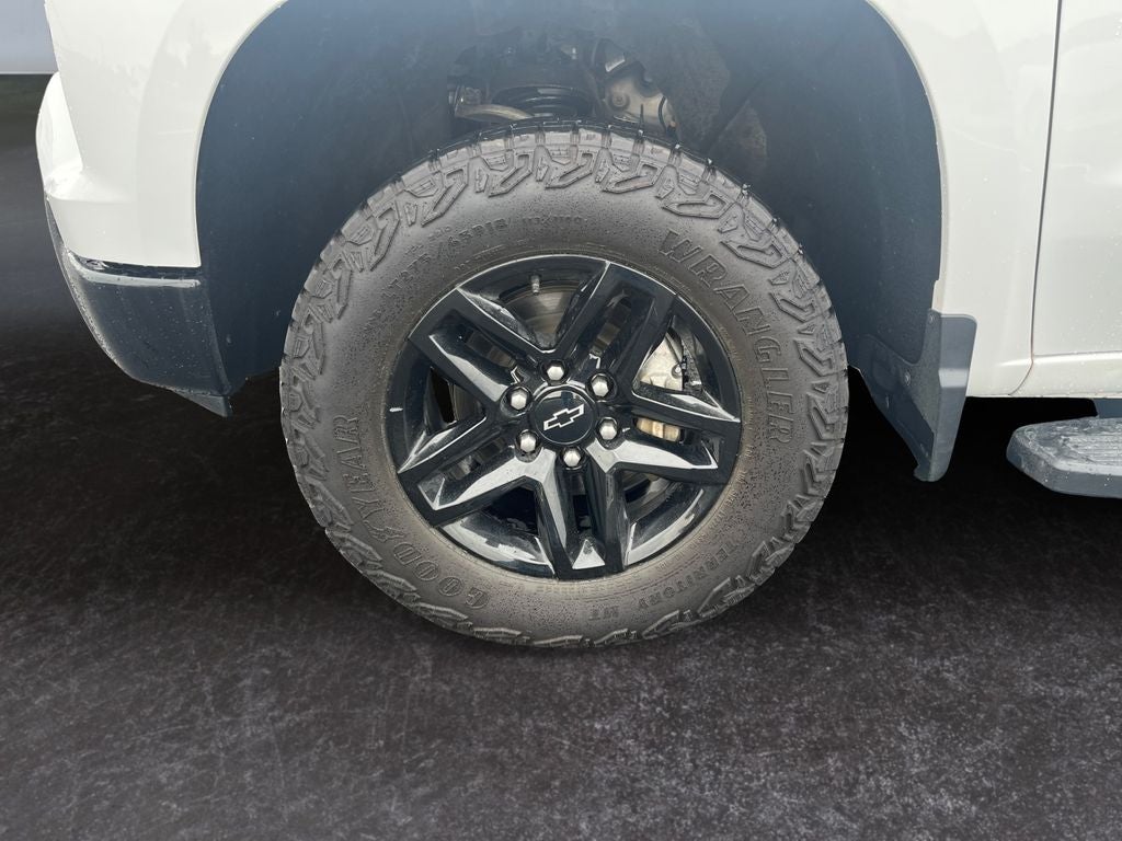 2023 Chevrolet Silverado 1500 4WD Crew Cab Short Bed LT Trail Boss