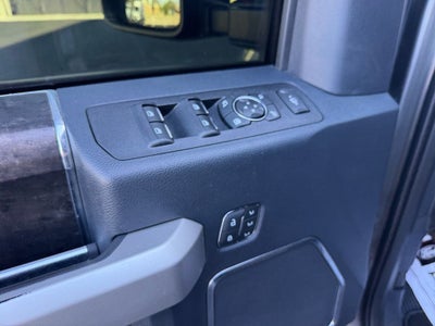 2022 Ford F-350 LARIAT