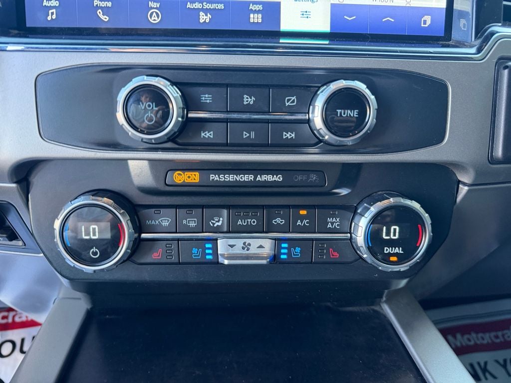 2022 Ford F-350 LARIAT