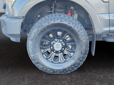 2022 Ford F-350 LARIAT