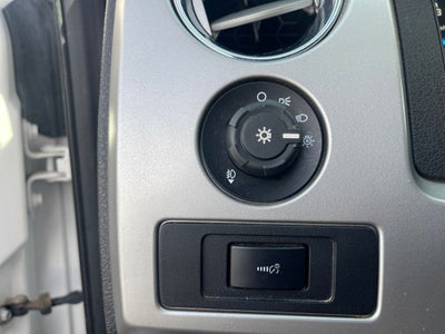 2014 Ford F-150 4WD SuperCrew 145" XL