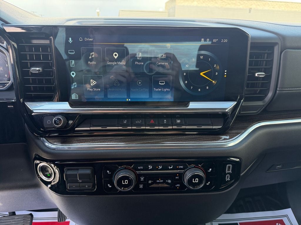 2025 Chevrolet Silverado LT