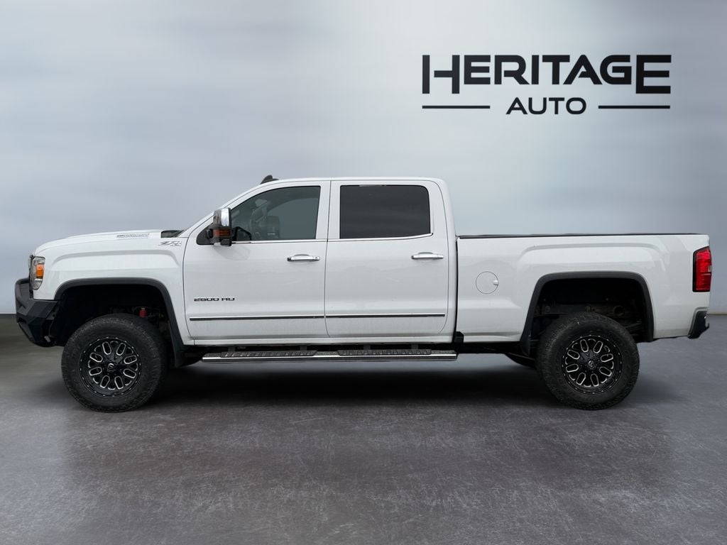 2017 GMC Sierra SLT
