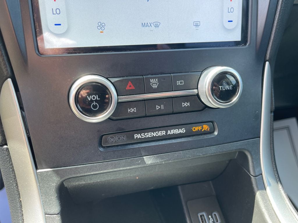 2023 Ford Edge SE