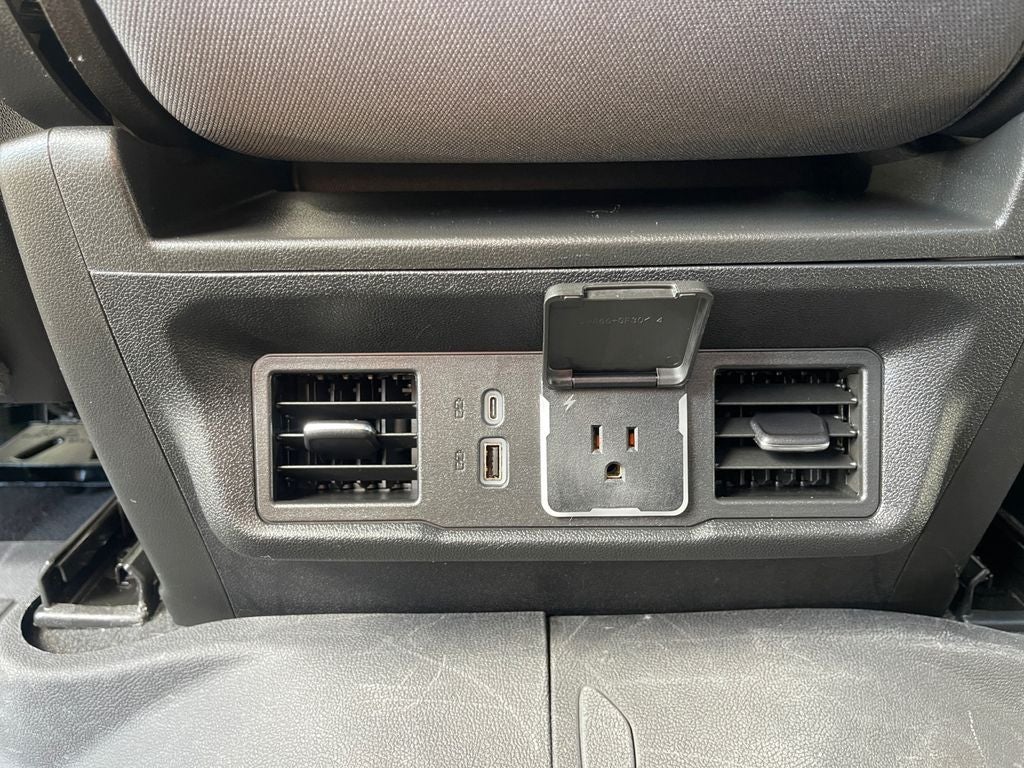 2025 Chevrolet Silverado LT
