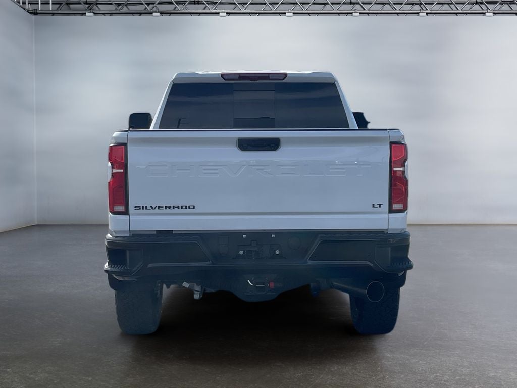 2026 Chevrolet Silverado LT