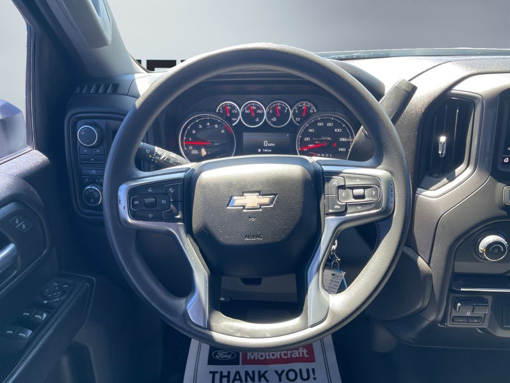2022 Chevrolet Silverado Custom