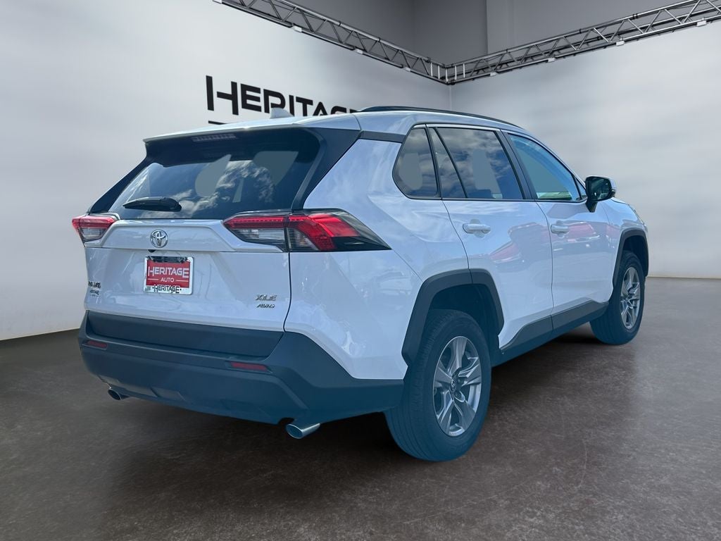 2024 Toyota RAV4 XLE