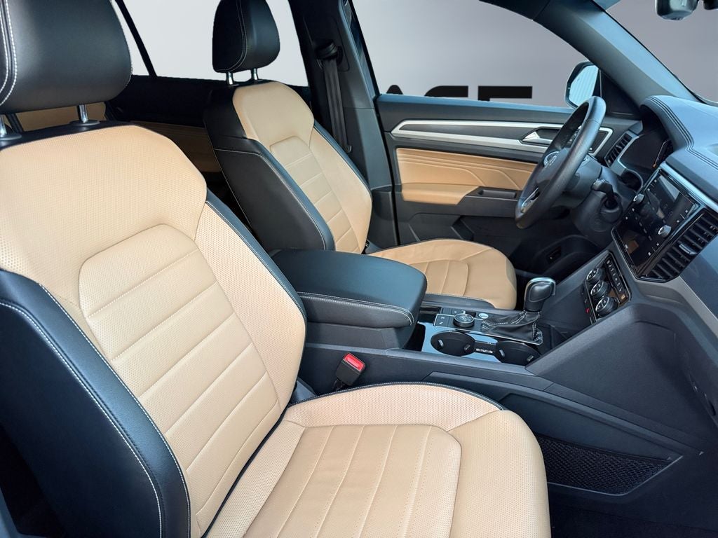 2022 Volkswagen Atlas Cross Sport 3.6L V6 SEL Premium R-Line