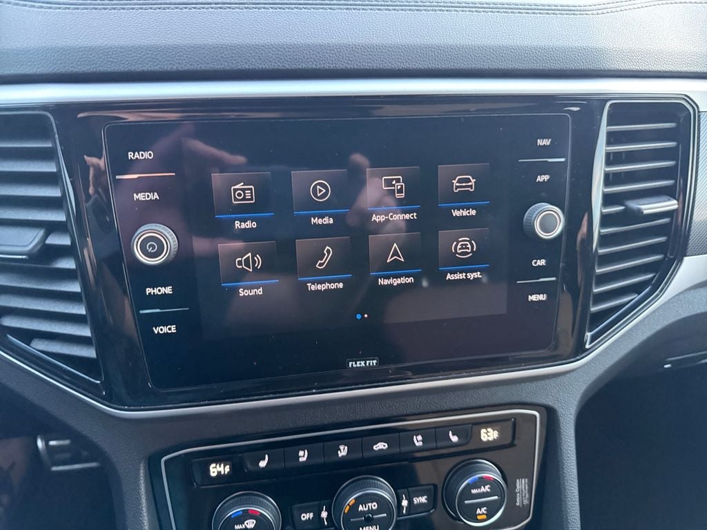 2022 Volkswagen Atlas Cross Sport 3.6L V6 SEL Premium R-Line