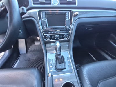 2016 Volkswagen Passat 1.8T SE