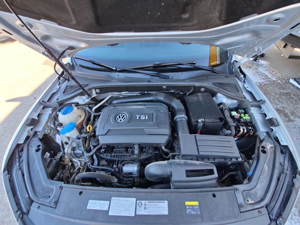 2016 Volkswagen Passat 1.8T SE